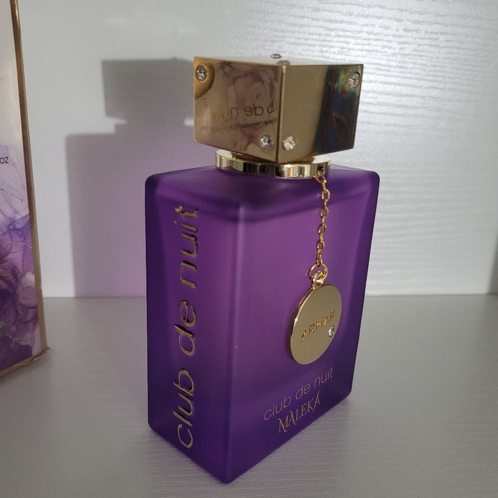 Wow! Club de Nuit Malika Eau de Parfum for Women - Picture 3 of 3